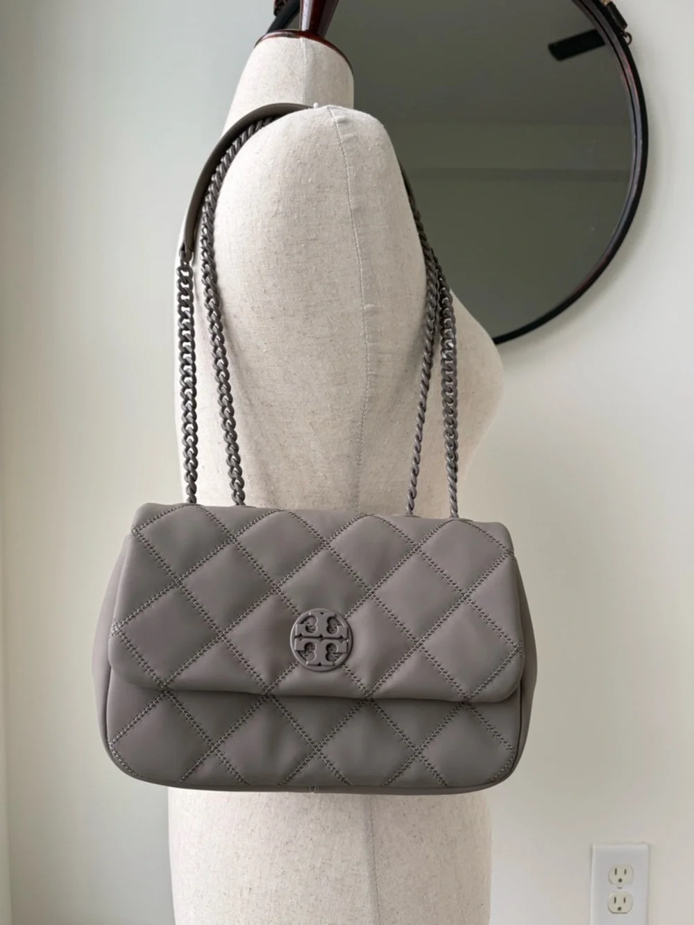 Tory Burch Quilted Matte Leather Shoulder Bag in Light Grey